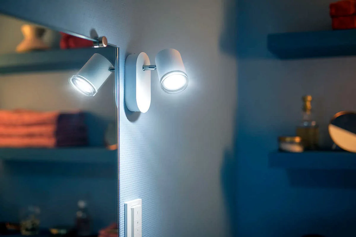 Philips Hue White Ambiance Adore Bluetooth (spot) Lampe connectée
