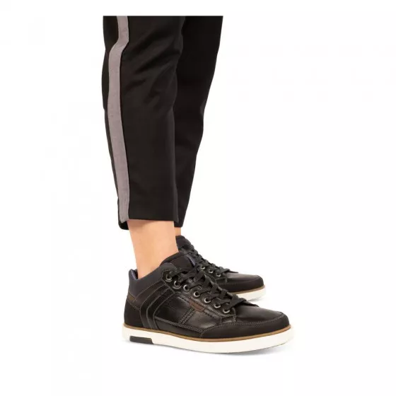 Baskets NOIR FREECODER