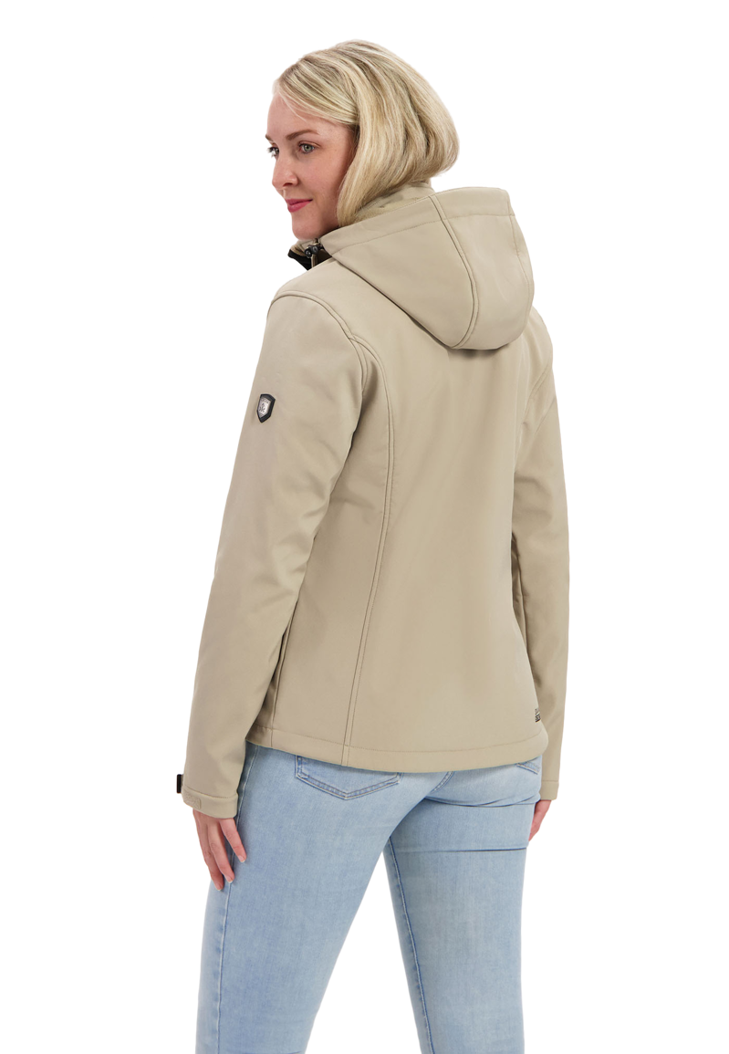 Leah Softshell