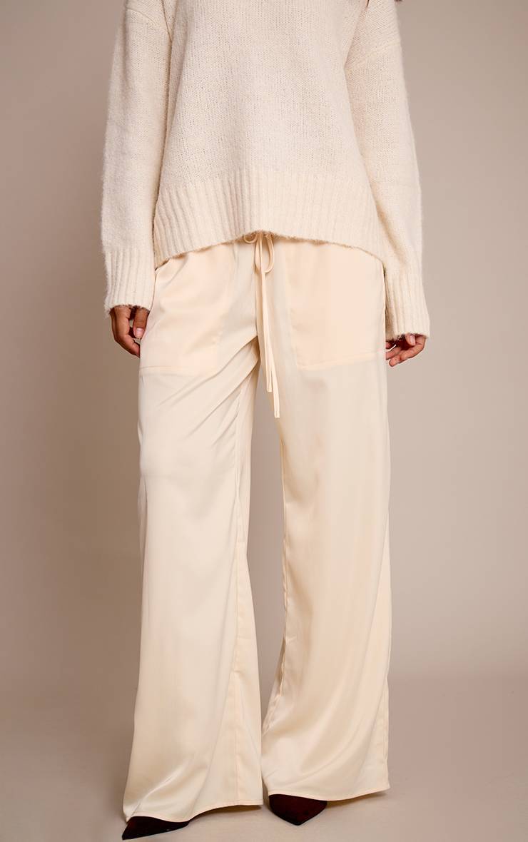 Butter Cream Pantalon Large Taille Basse En Satin Avec Cordon De Serrage