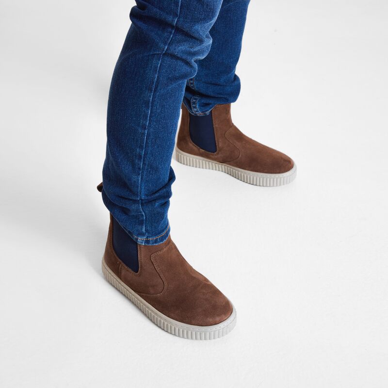Boots semelles crantées marron garçon