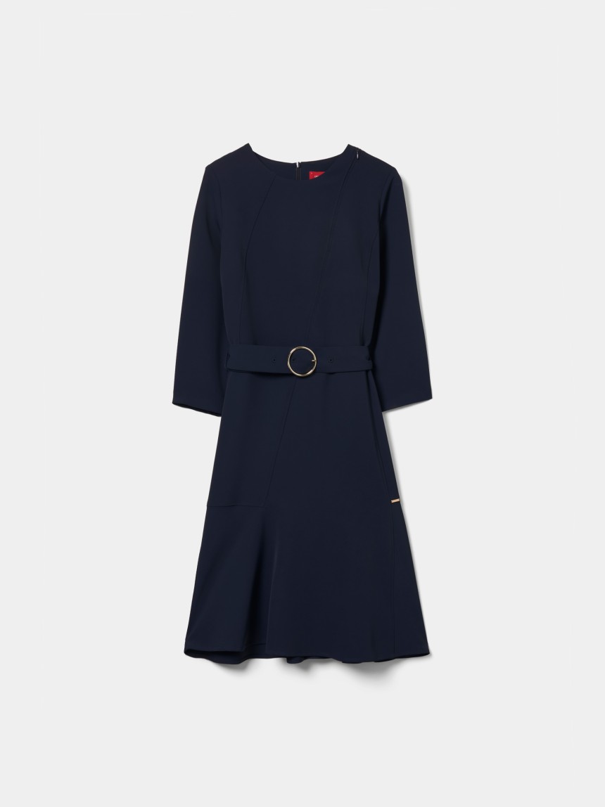Vestido curto com cinto
