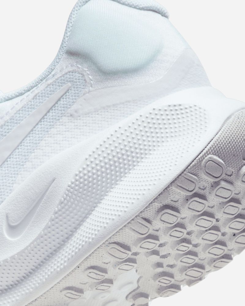 Chaussures Nike Revolution 7 Blanc pour femme