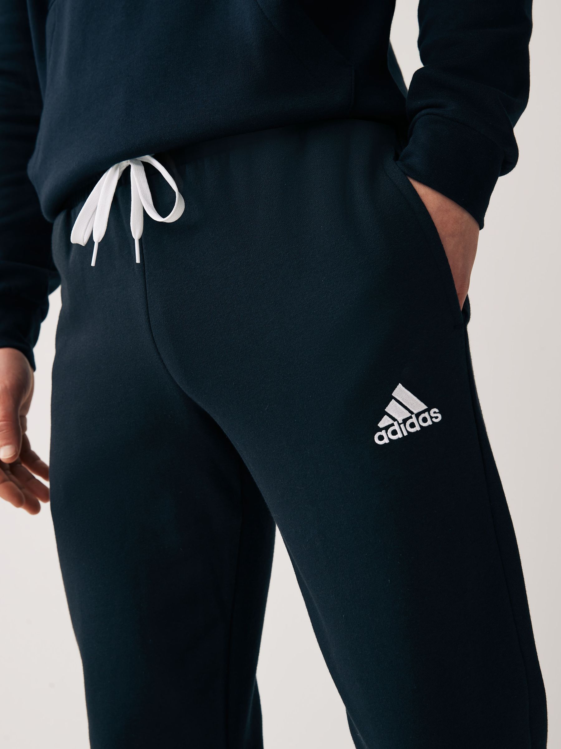 Zwart - adidas Entrada joggingbroek van sweatstof