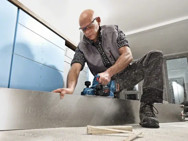 Bosch AKKUHØVL GHO 18V-LI SOLO - SOLO