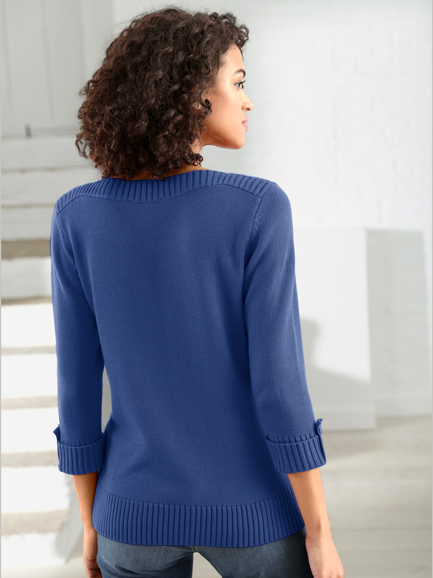 Pull femme manches 3/4 revers boutonnés
