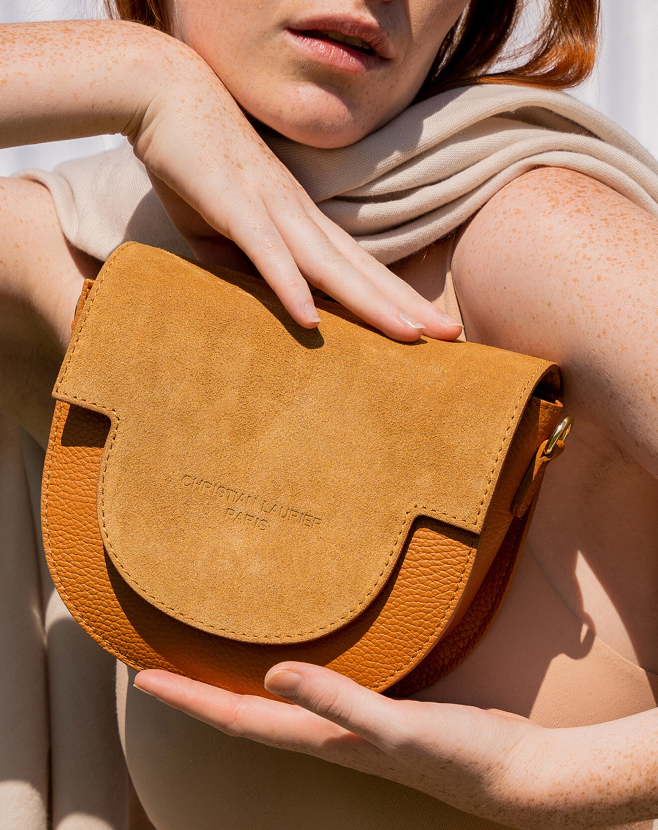 Christian Laurier Sac bandoulière en Cuir Lexa camel - 22x18x8 cm