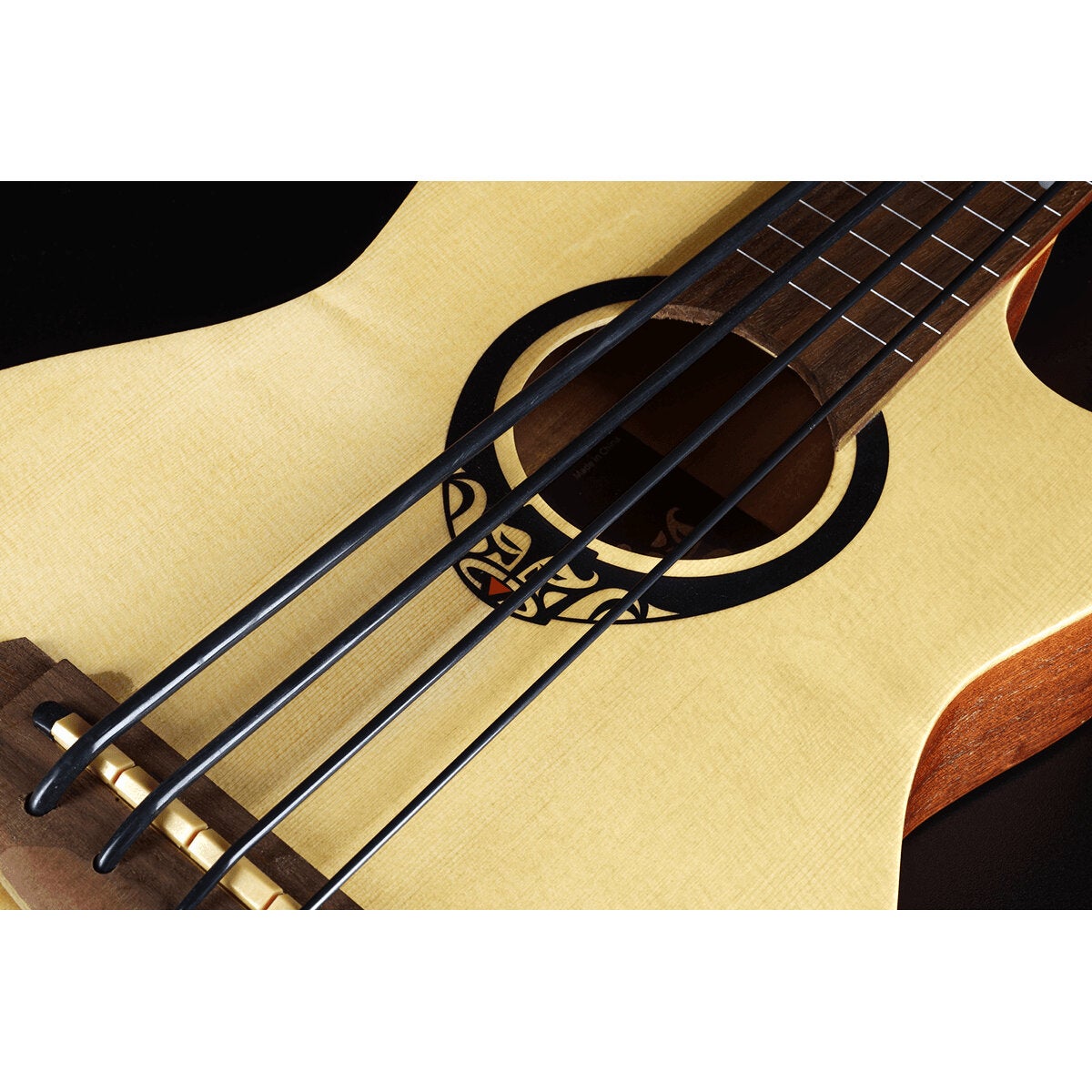 LAG Guitars Tiki Uku TKB150FCE Fretless Tiki Bass fretloze elektrisch-akoestische bas-ukelele met gigbag