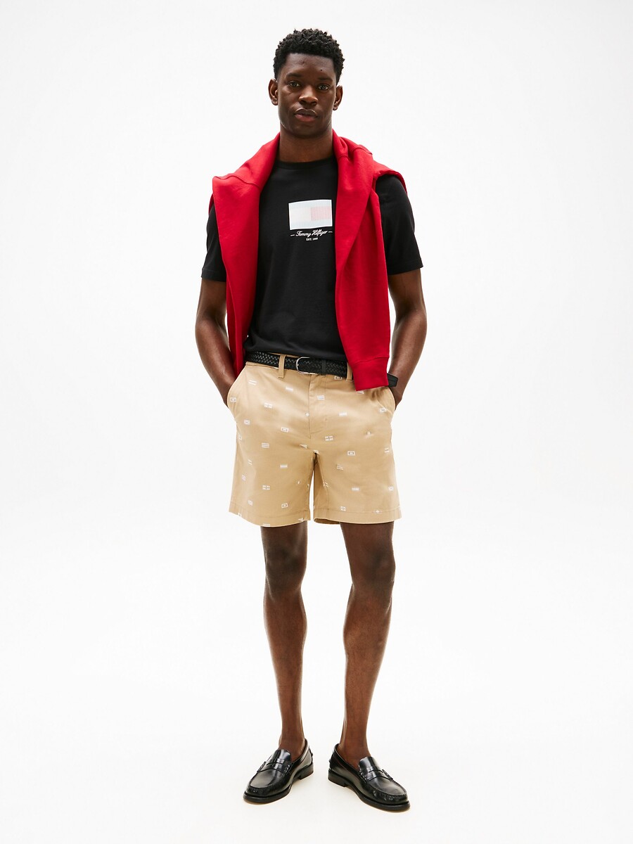 TOMMY HILFIGER<br>Camiseta de manga curta com bandeira do logotipo