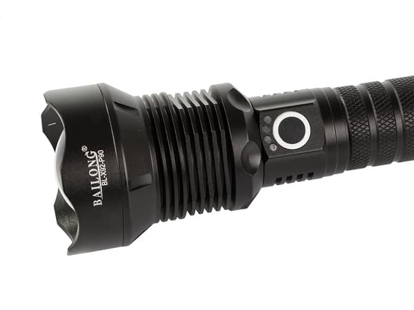 Lommelykt / Taktisk LED-lykt - Zoom-funksjon