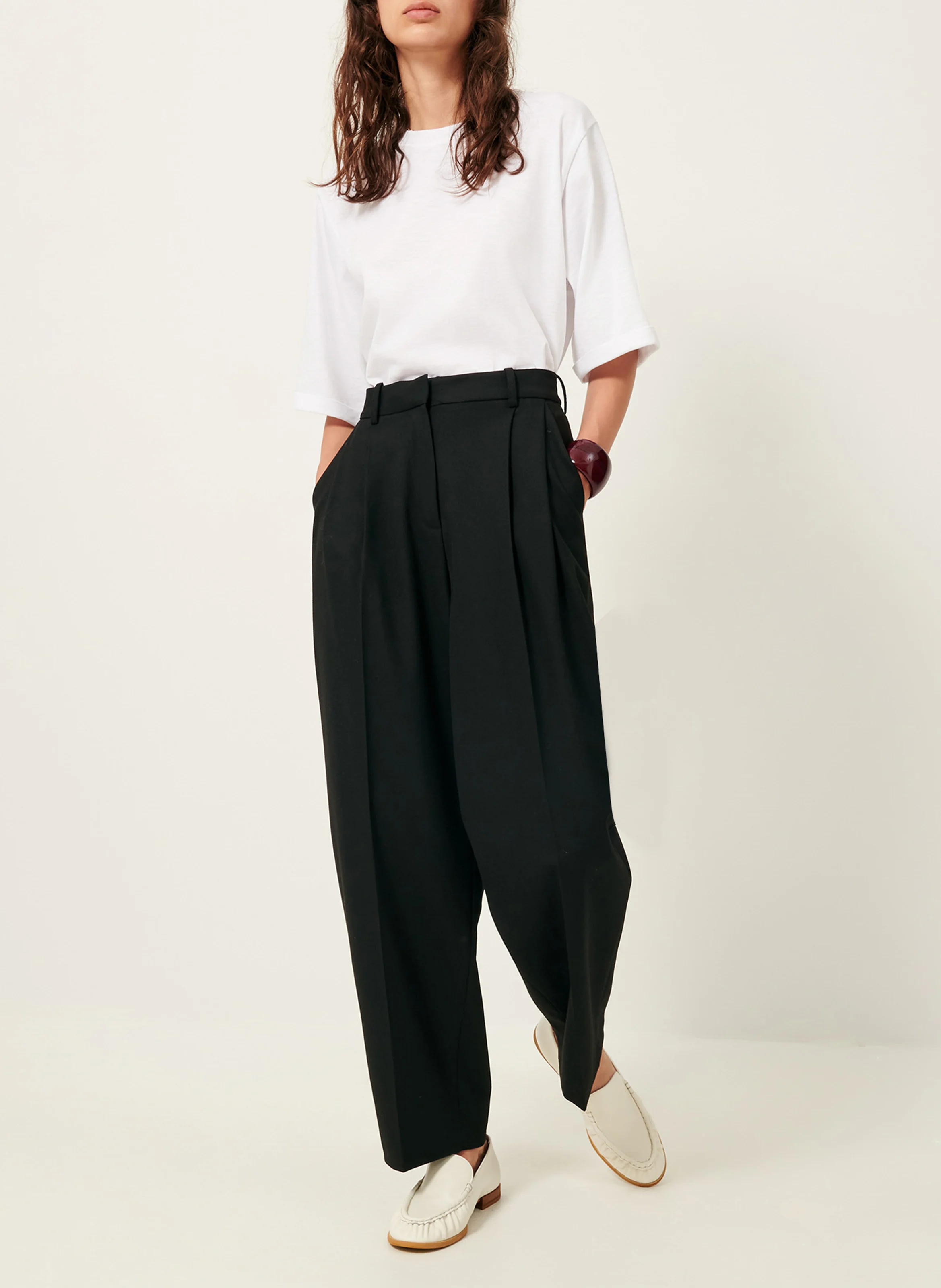 TREVOR - Pantalon large taille haute à plis marqués en gabardine | Noir