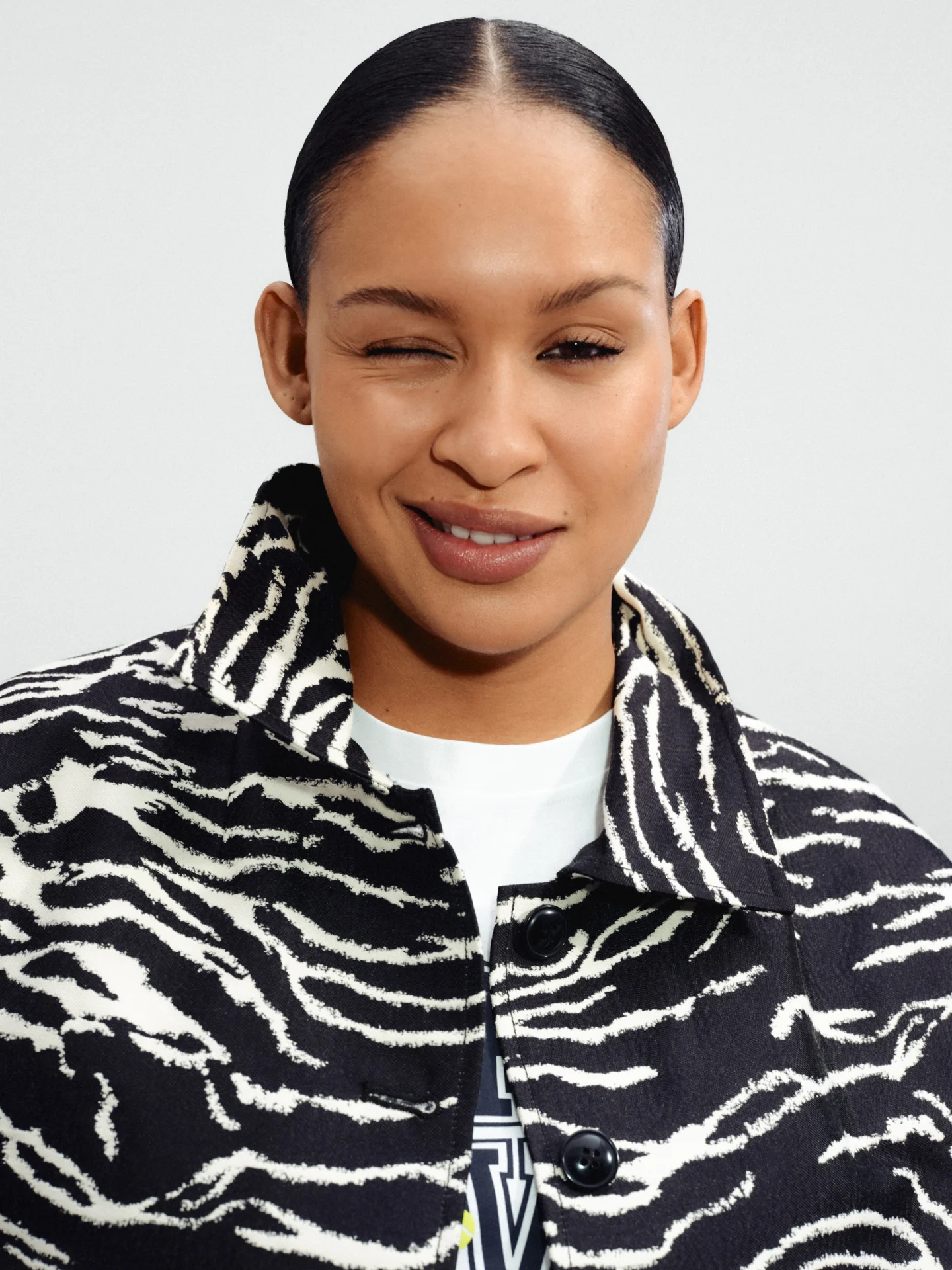 Baum und Pferdgarten  Bessie kort jakke - Black Whisper Zebra