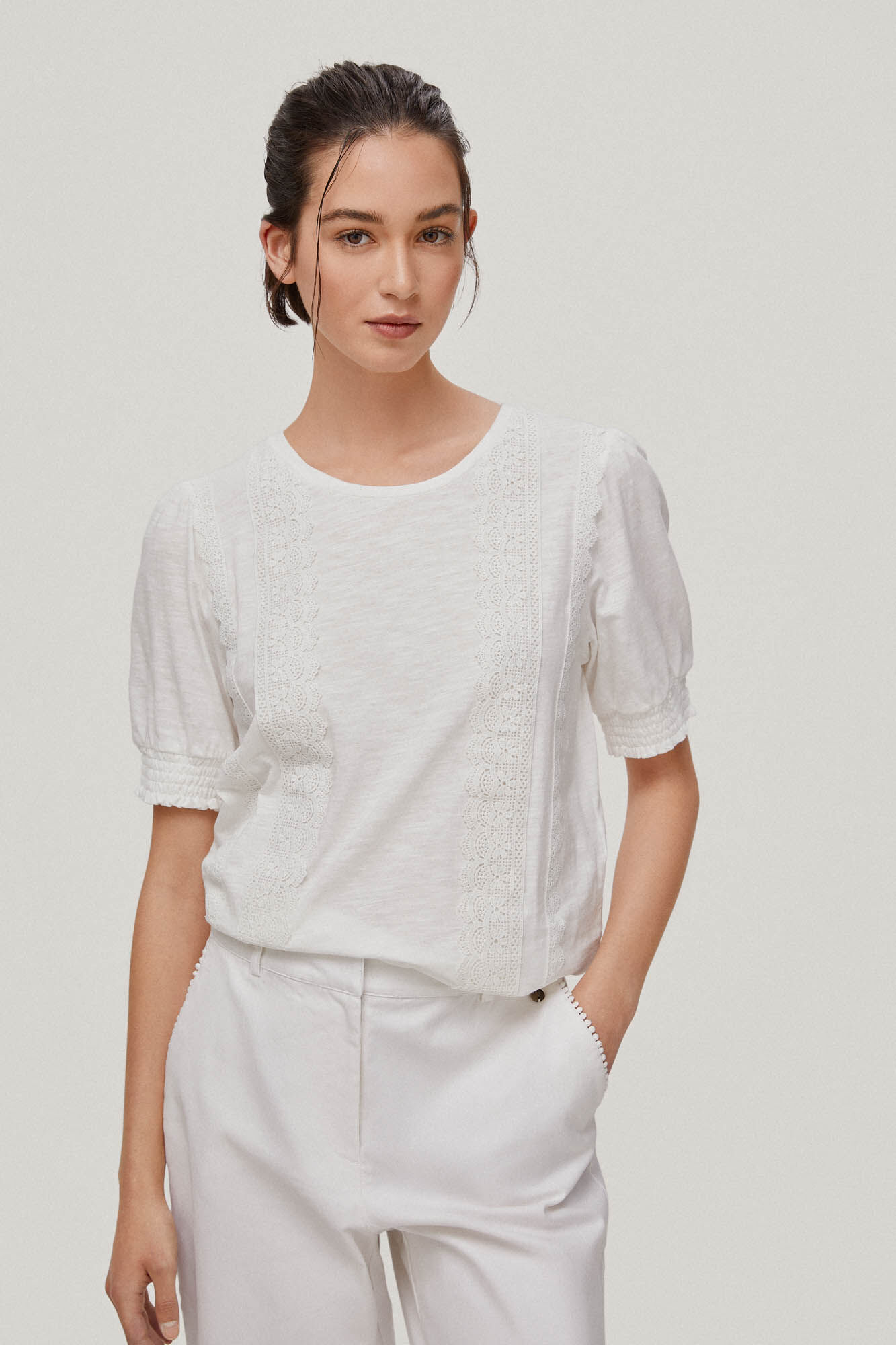Camiseta romântica de manga curta - Off-white