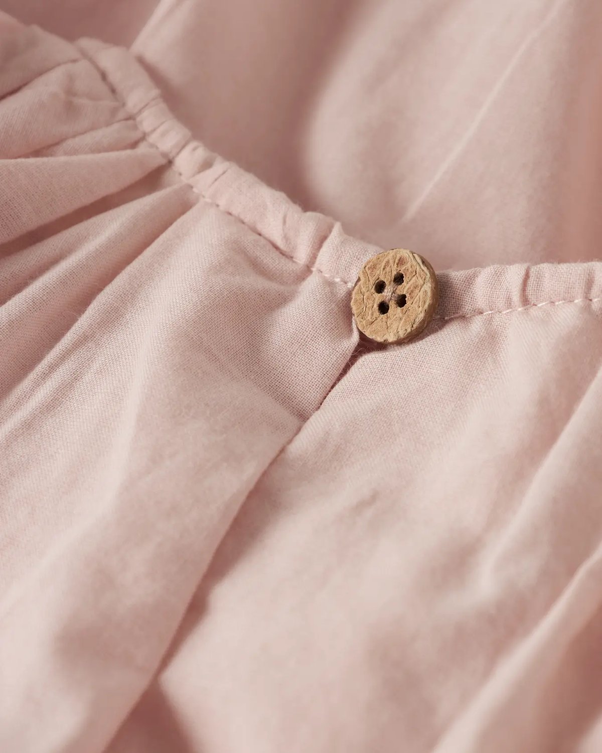 Bluse Baby m/ Broderi – 100% Øko Bomull | NBFDAYNA SS LOOSE SHIRT LIL