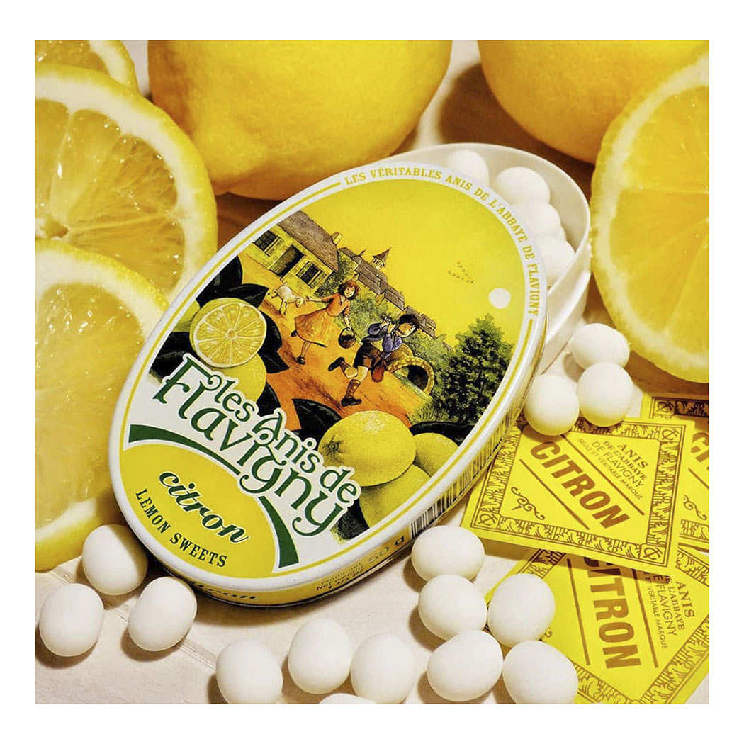 Bonbons à l'anis aromatisés au citron - Boîte ovale décorée