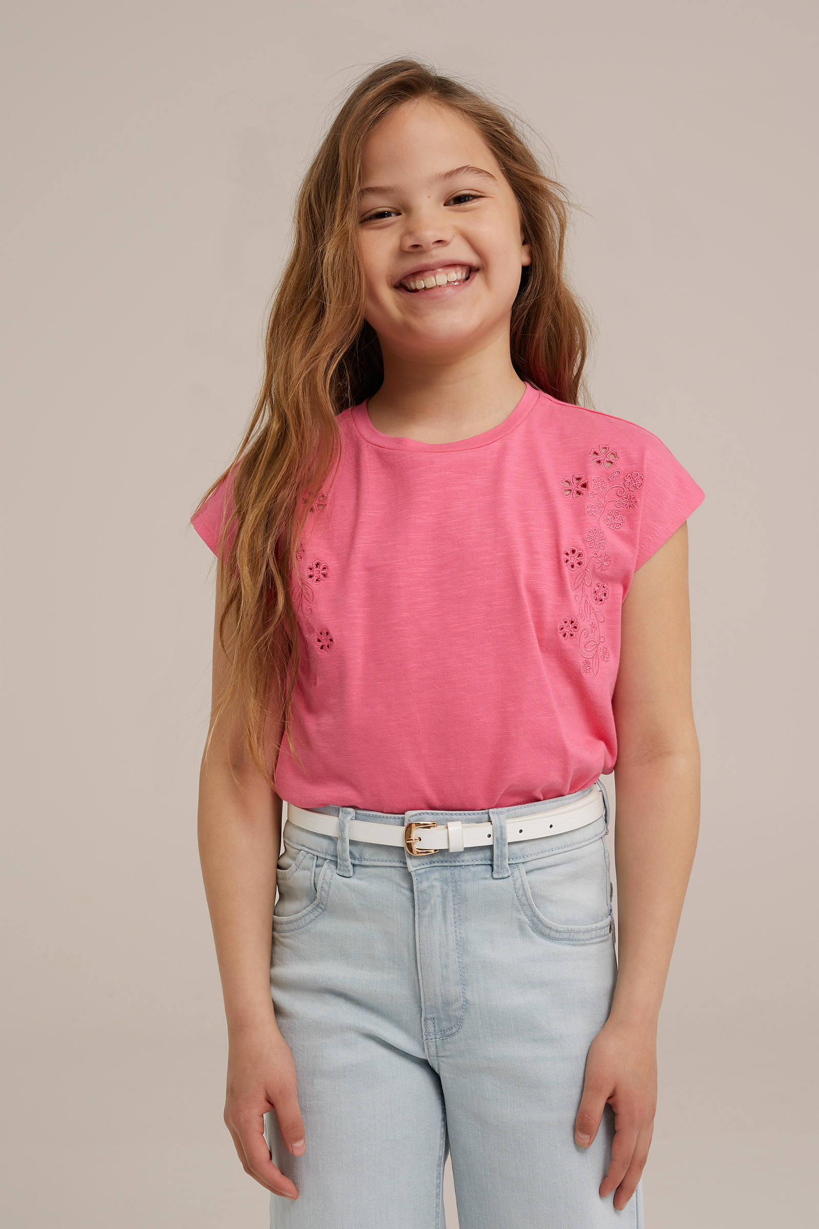 Meisjes T-shirt met embroidery WE Fashion Felroze