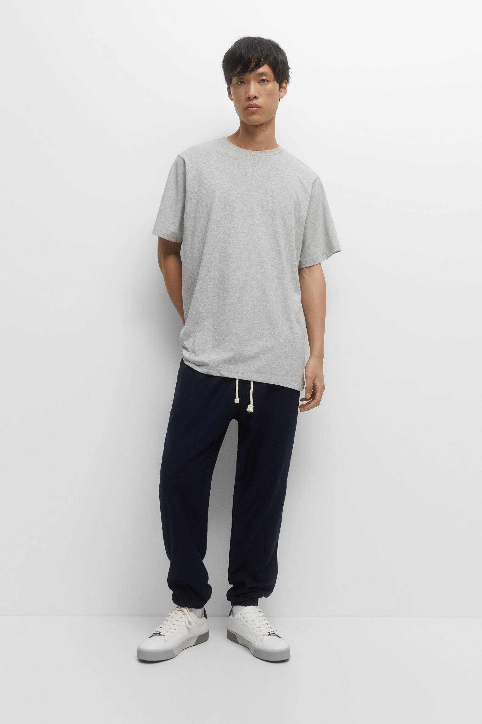 Calça jogger rústica de linho - azul marinho