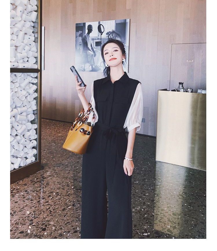 Tzarkozy - Tweekleurige jumpsuit met pofmouwkraag