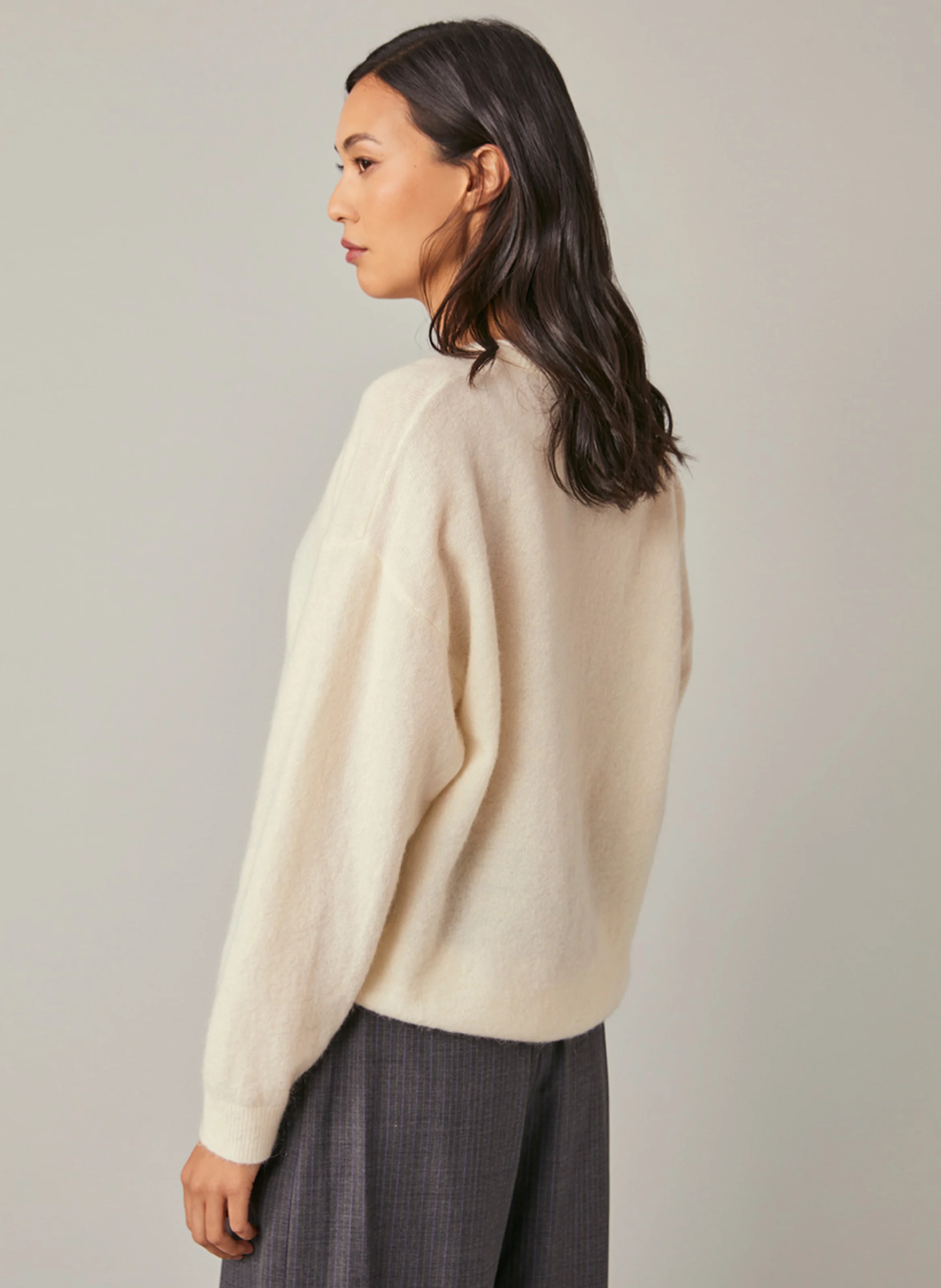EMMANUELLE - Gilet boutonné en laine mélangé | Blanc