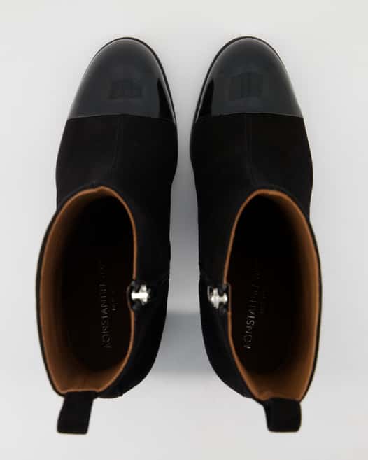 Konstantin Starke Camoscio Nero / Vernice Nero Stiefeletten in Schwarz