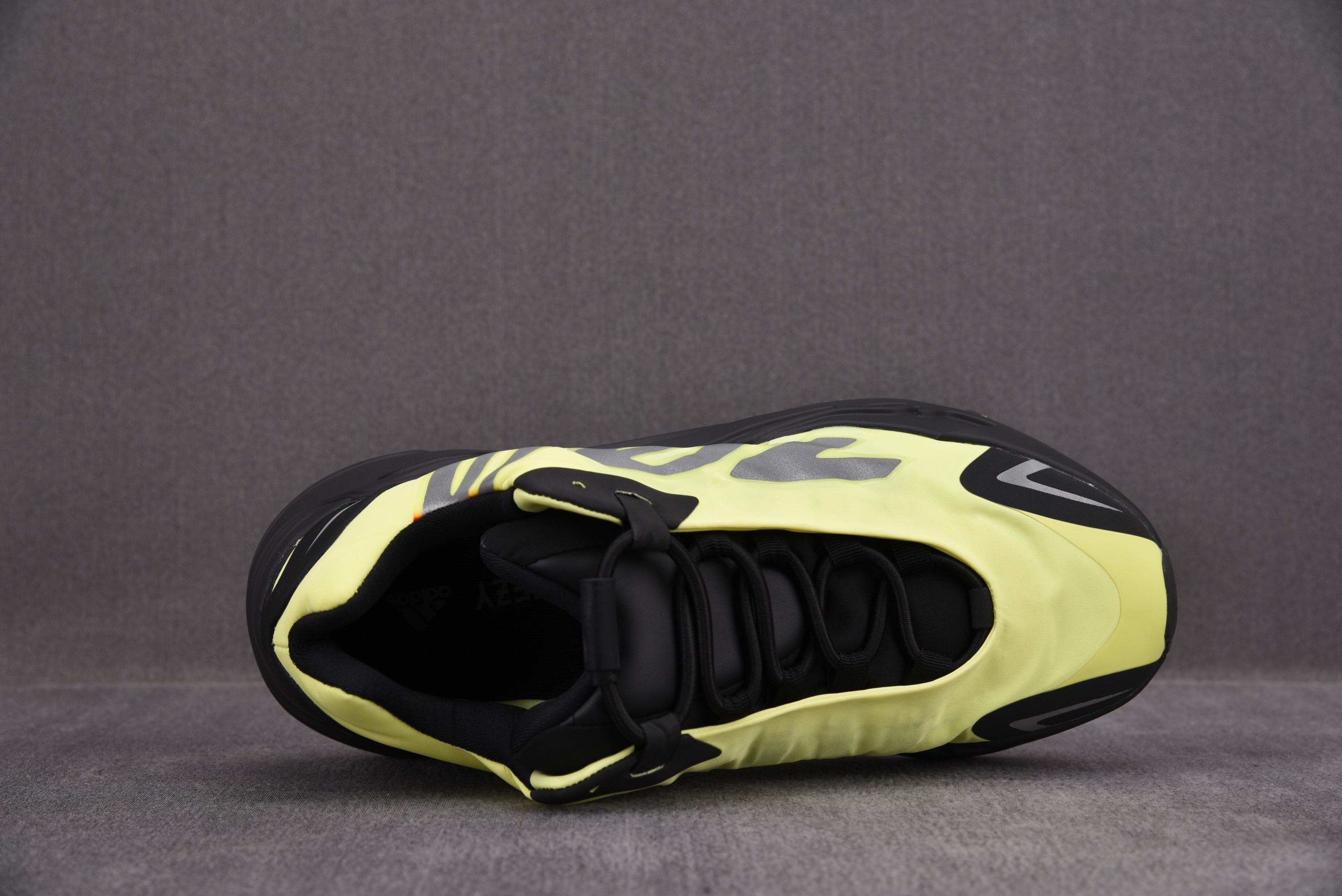 adidas Yeezy Boost 700 MNVN Phosphor