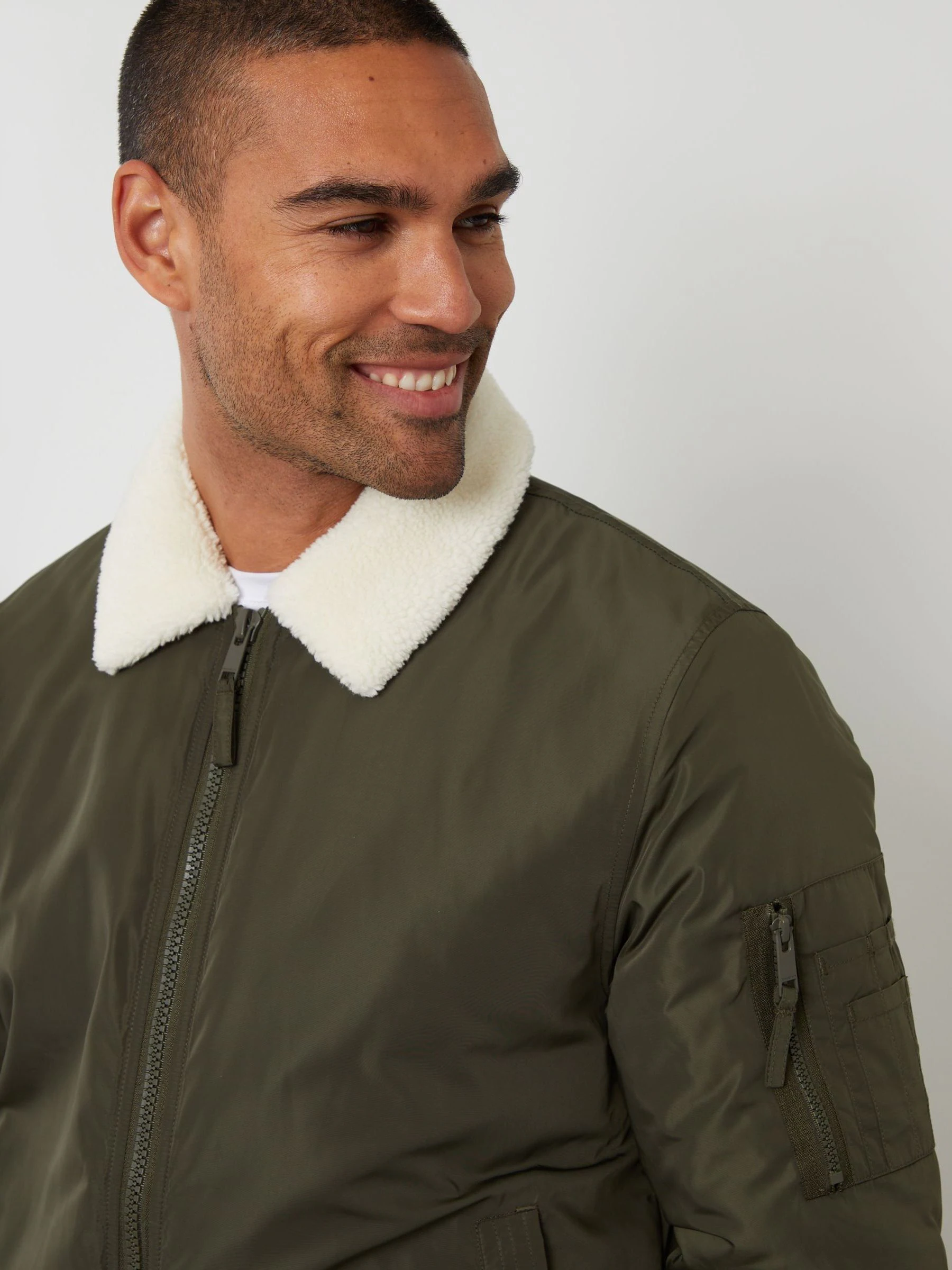 Groen - Threadbare Borg Collar Bomber Jacket