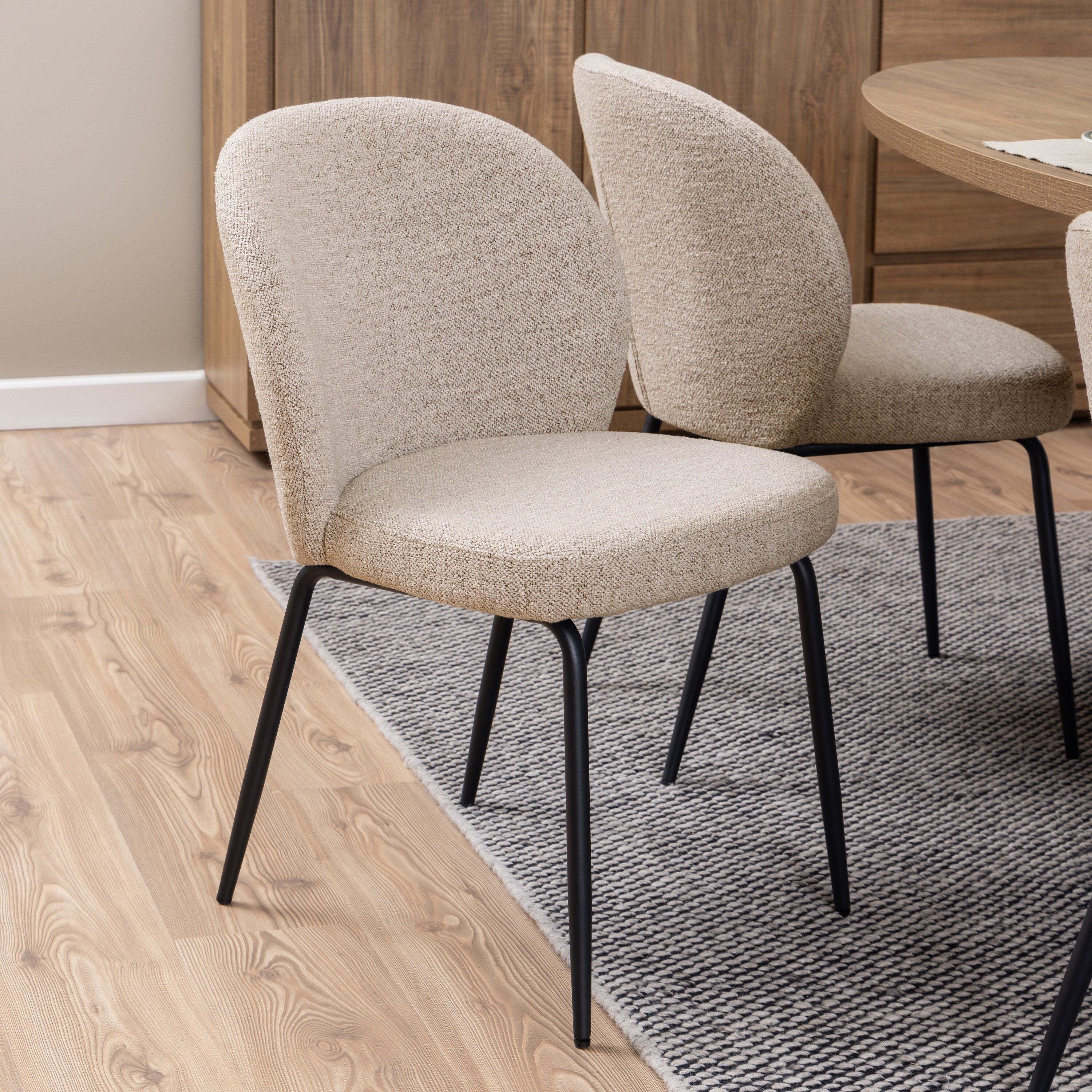 by fonQ Curve Eetkamerstoel - Beige