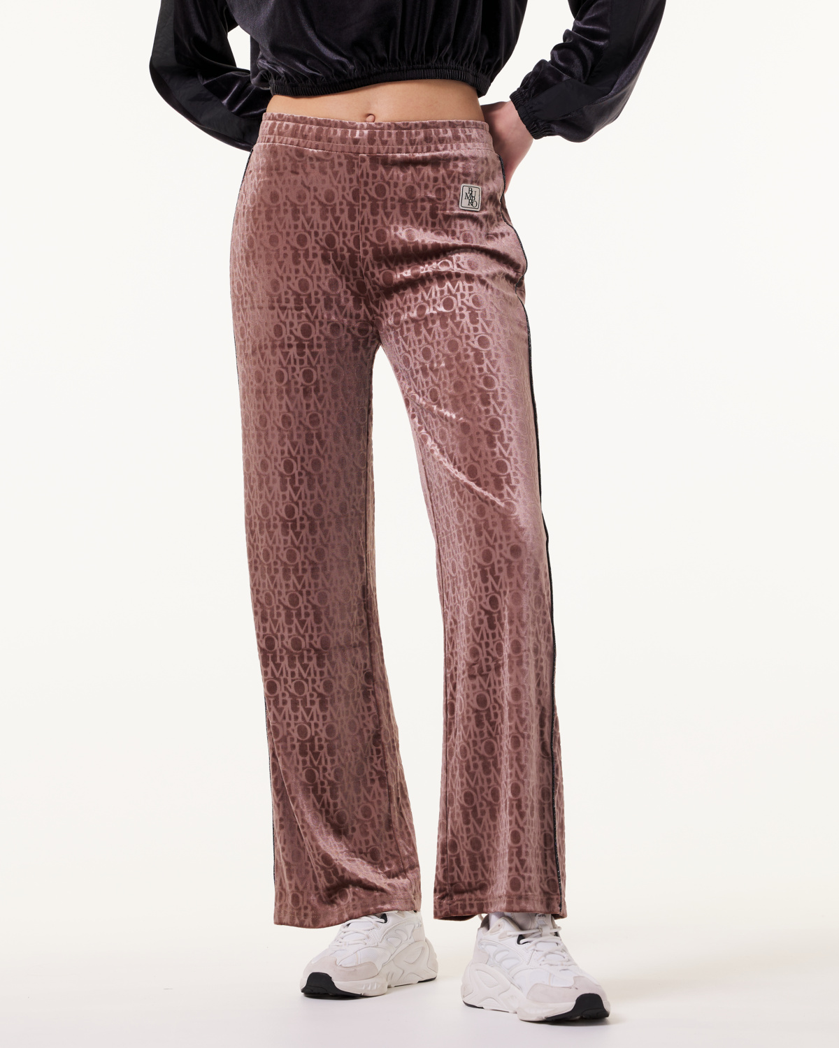 Bumpro Logomania Velour Pants Red Mustang
