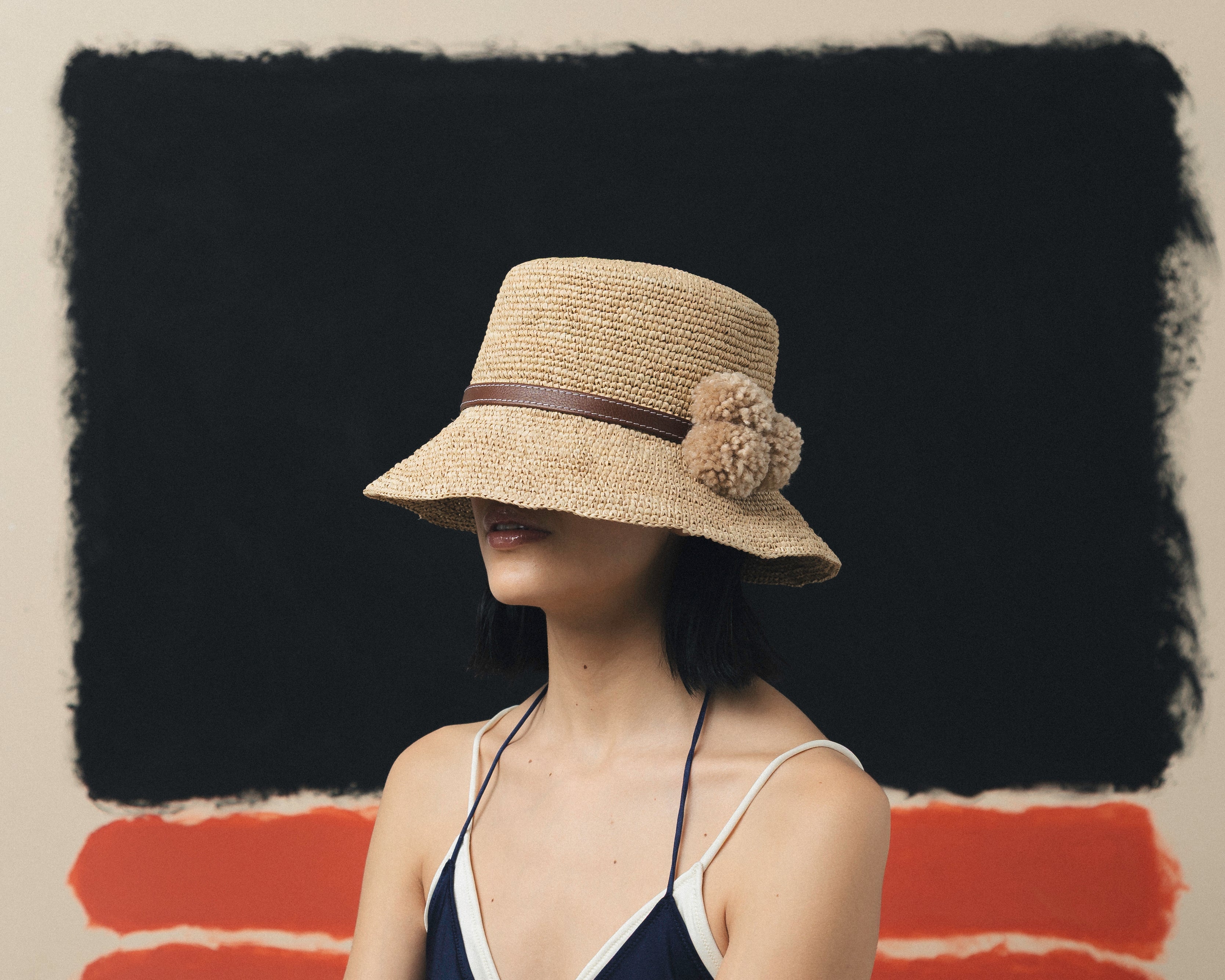 Chapeau en crochet avec pompon et abat-jour