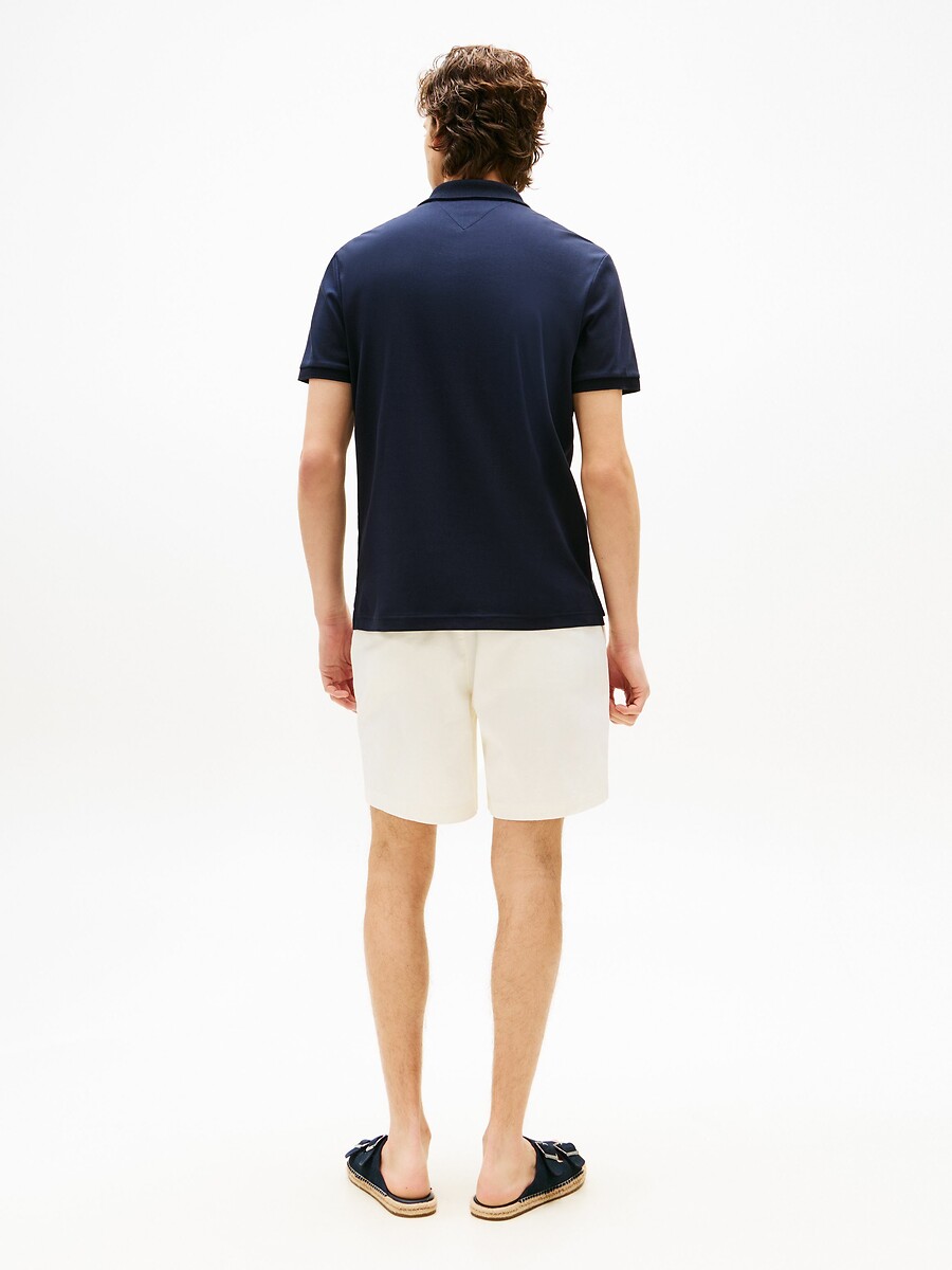 TOMMY HILFIGER<br>Camisa polo tradicional com gola de zíper