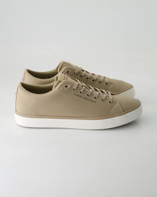 Tommy Hilfiger TH HI VULC LOW CORE CANVAS Sneaker in Beige