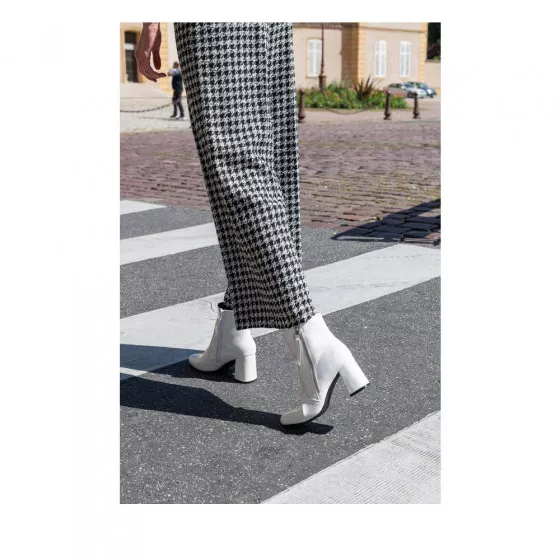 Bottines BLANC SINEQUANONE