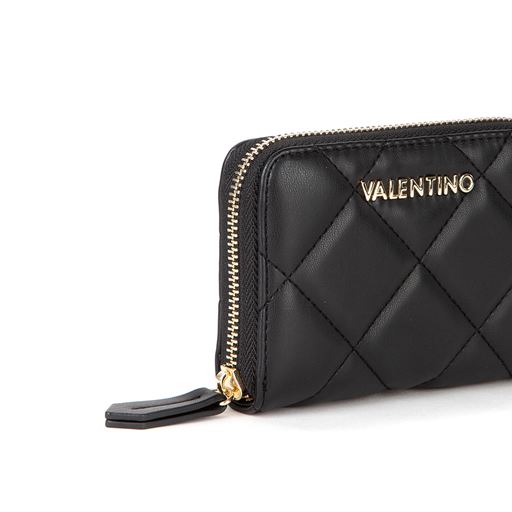 Valentino Ocarina Pung, Nero