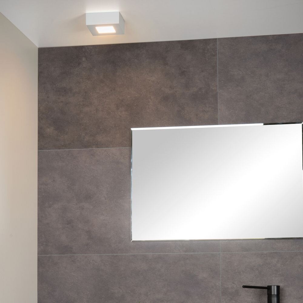 Brice LED plafondlamp in wit, 8W, 3000K, 362lm, IP44, 108mm vierkant