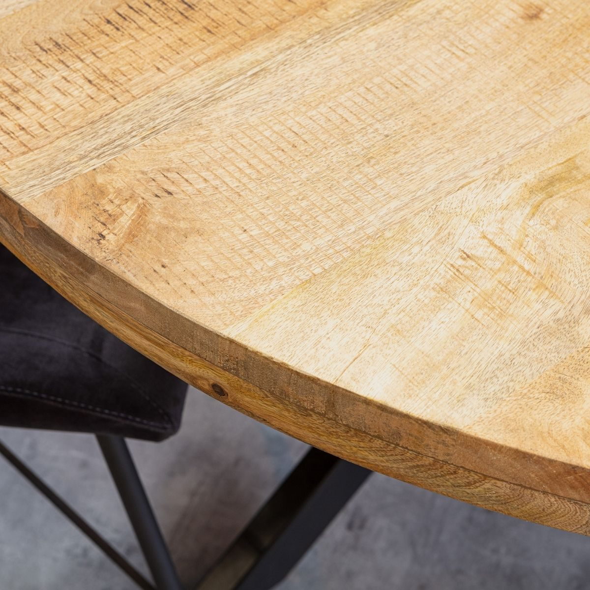 Ronde mangohouten eettafel Marcela met matrix onderstel - 4 formaten 120 cm