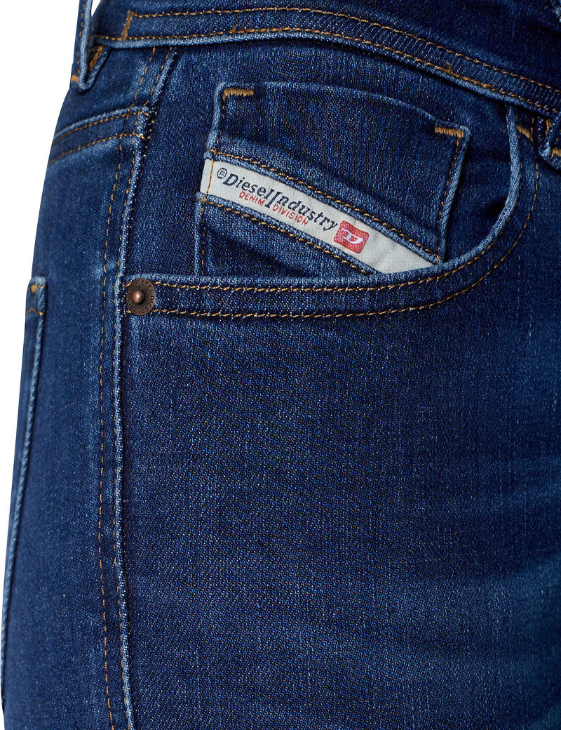 DIESEL JEAN SUPER SKINNY FEMME SLANDY LOW 9C19