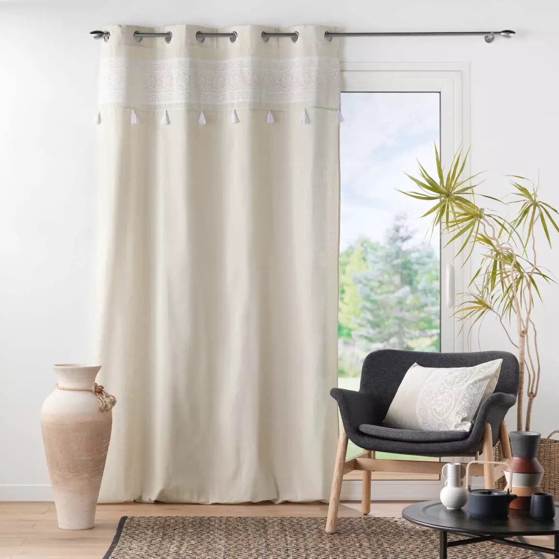 Rideau oeillets pompons (140 x 240 cm) Isalina Blanc
