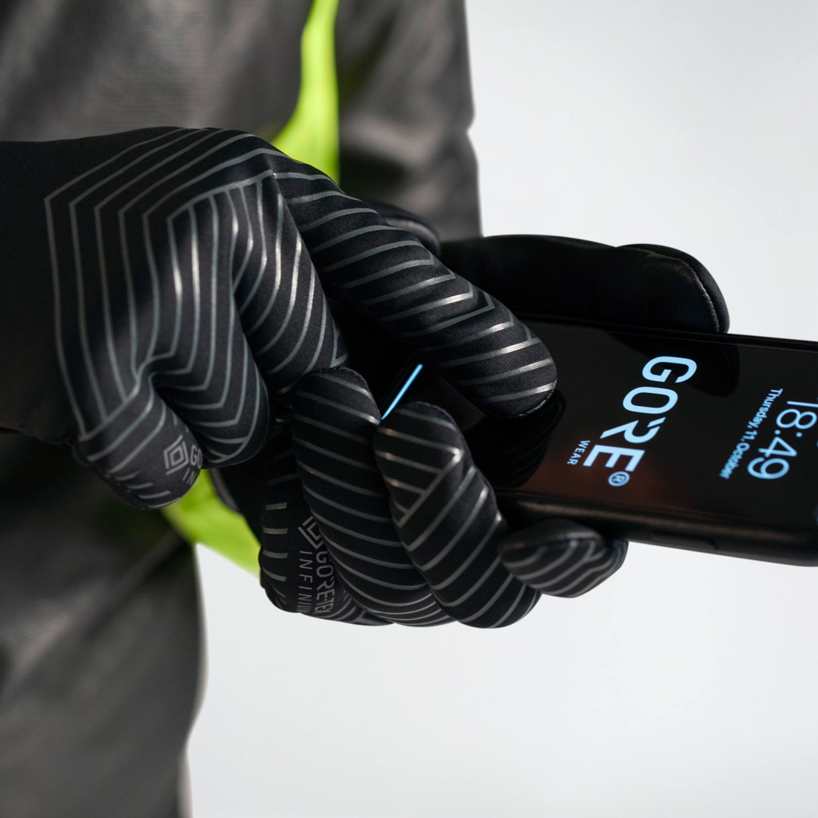 C3 GTX I Stretch Mid Gloves