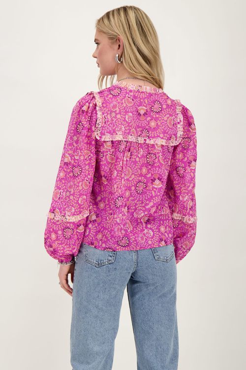 Roze blouse met ruffles en bloemenprint