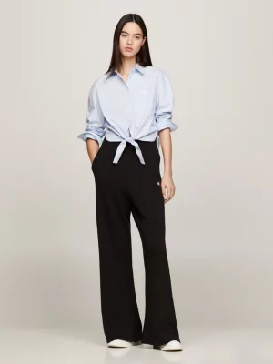 Camisa cropped de modelagem relaxada com amarração frontal