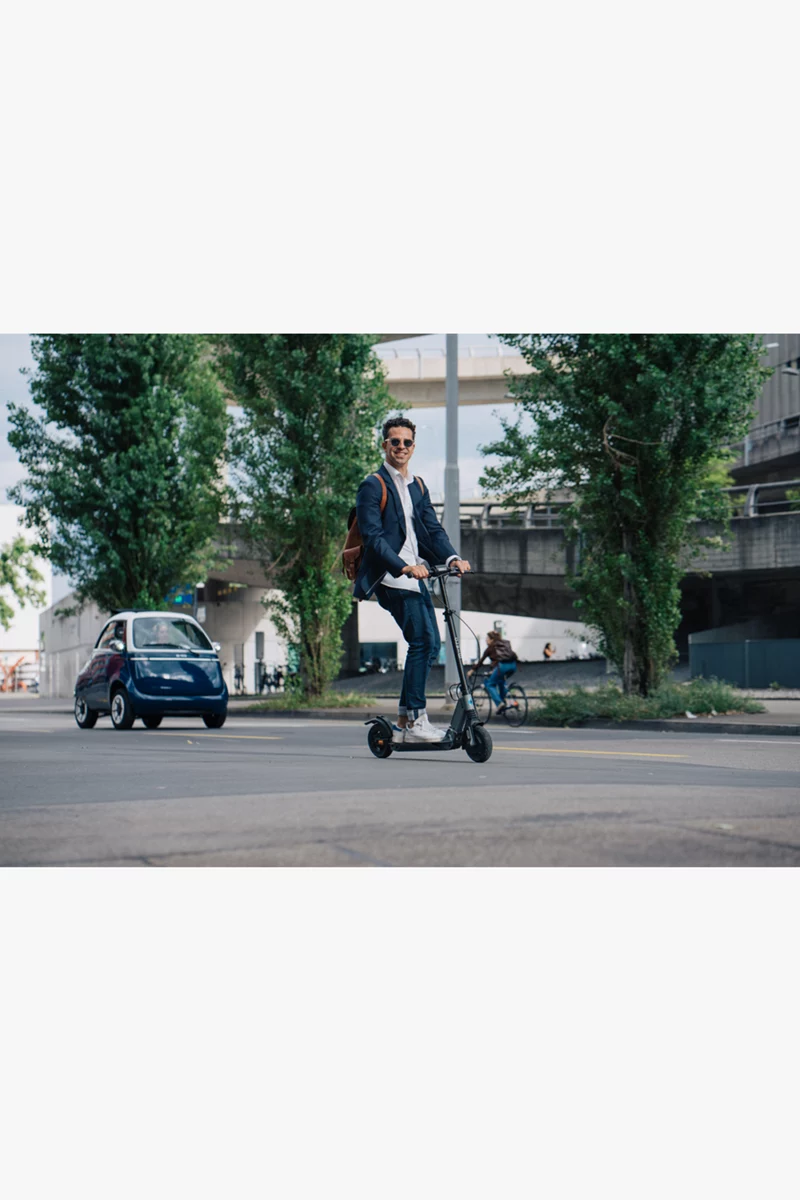 Micro Merlin II E-Scooter