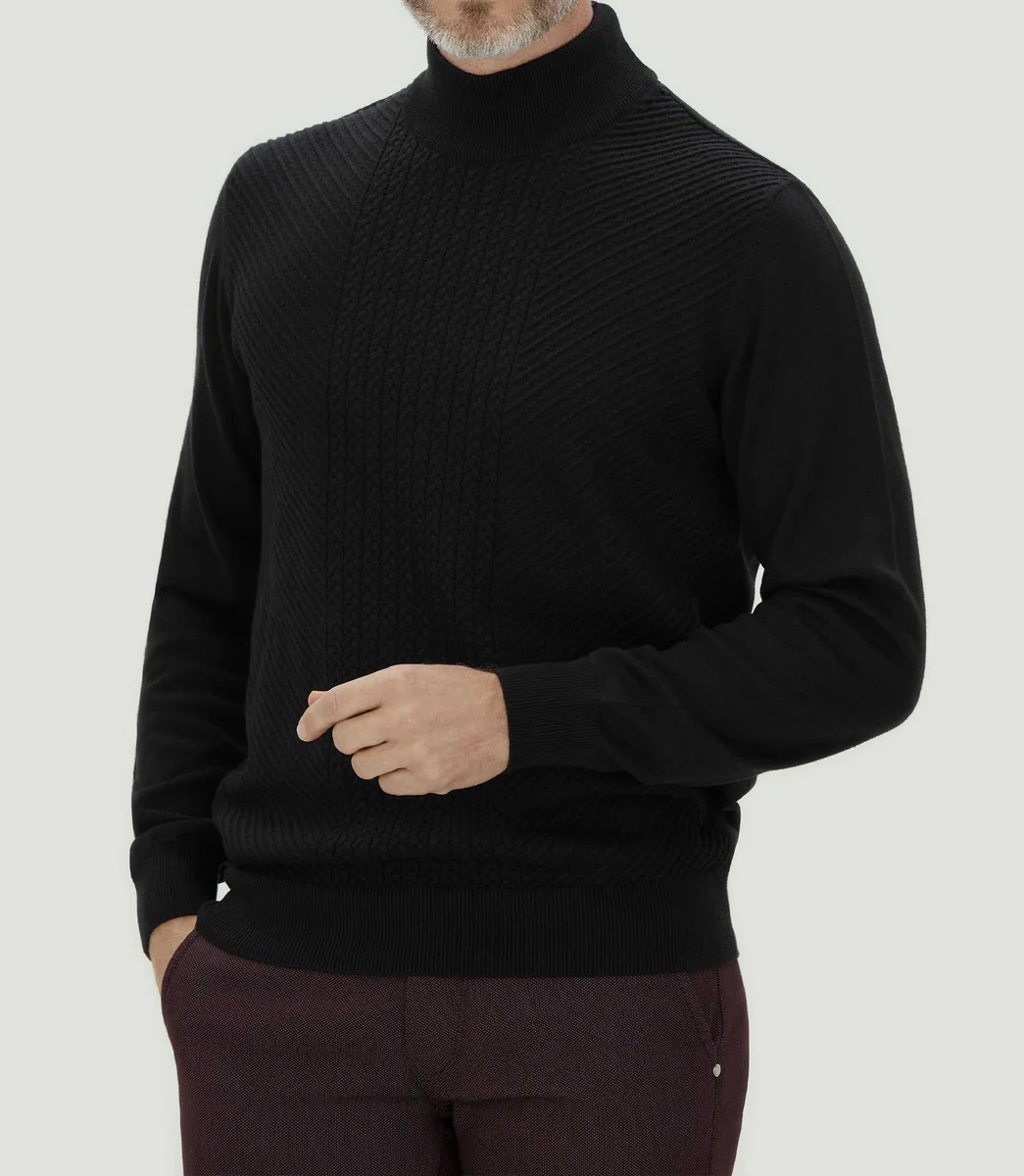Pull col montant noir 