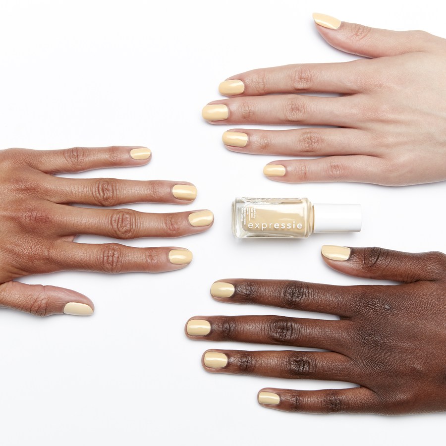 Essie Expressie #100 Busy Beeline 10ml