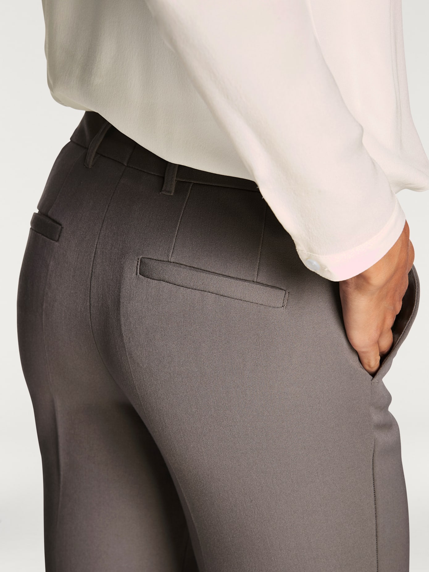 Pantalon crayon coupe droite