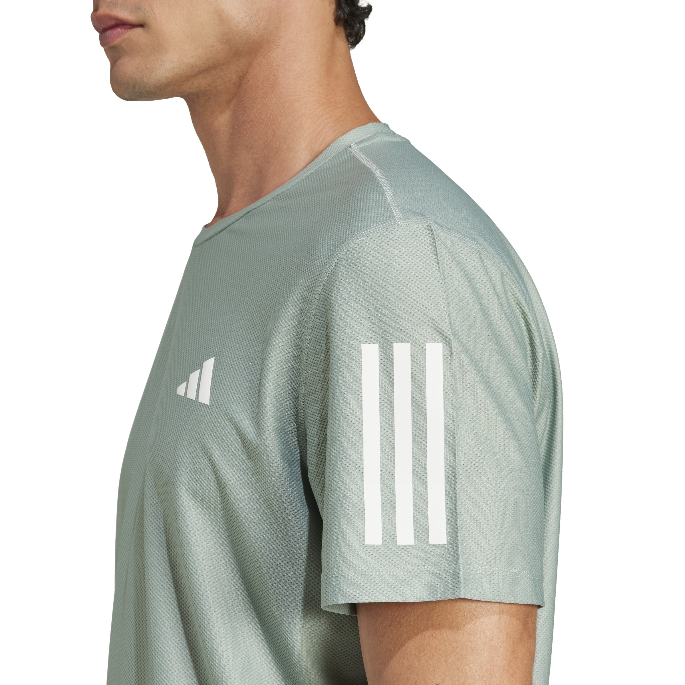 Adidas OTR Tee, Herre<br>Holder deg komfortabel gjennom hele treningsøkten!