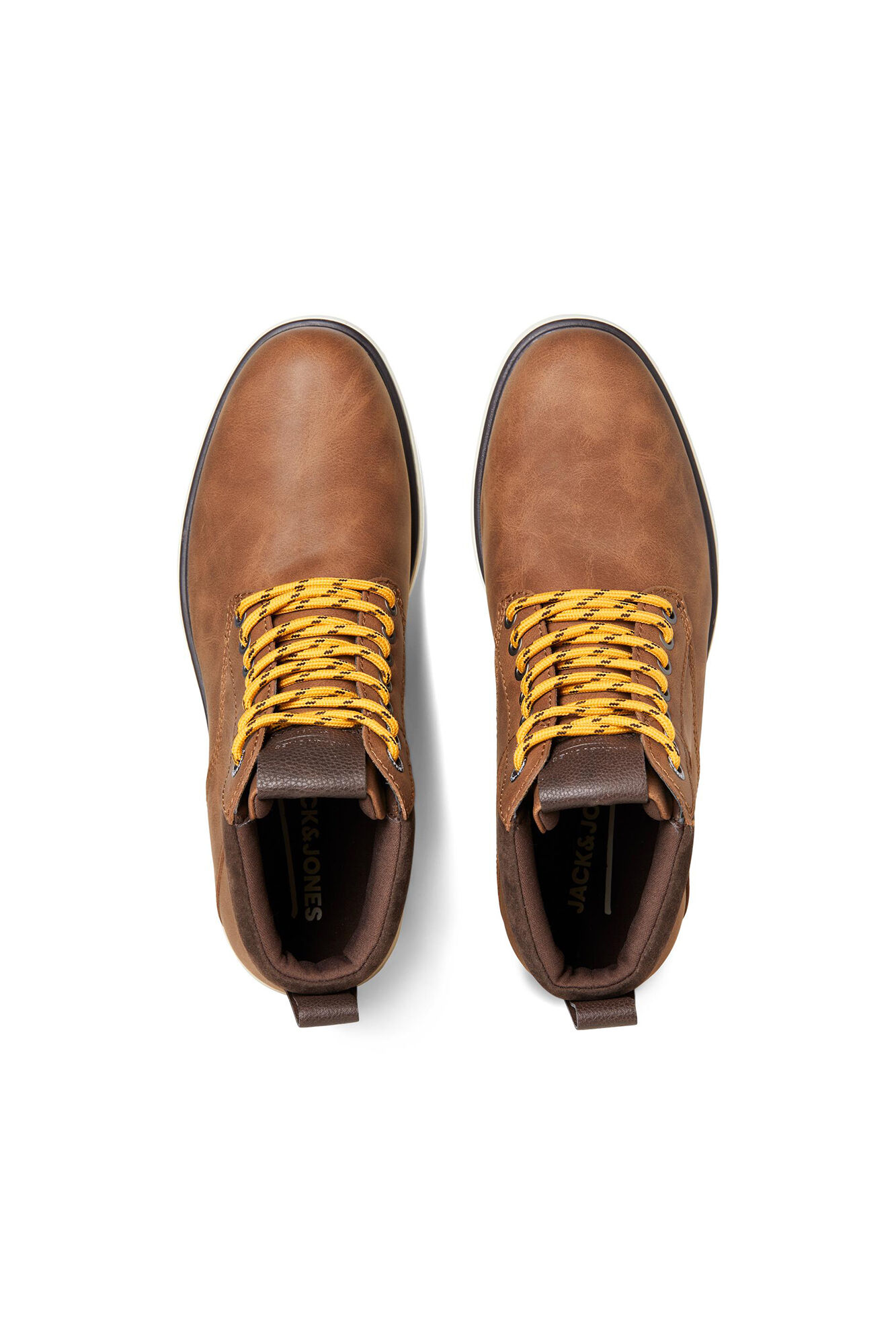 Bota de couro sintético com cadarços