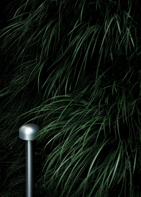 Flos Bellhop sokkellamp LED hoog donkerbruin