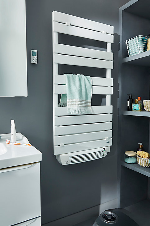 Sèche-serviettes électrique à inertie fluide De'Longhi Phorum blanc 500W + soufflerie 1000W