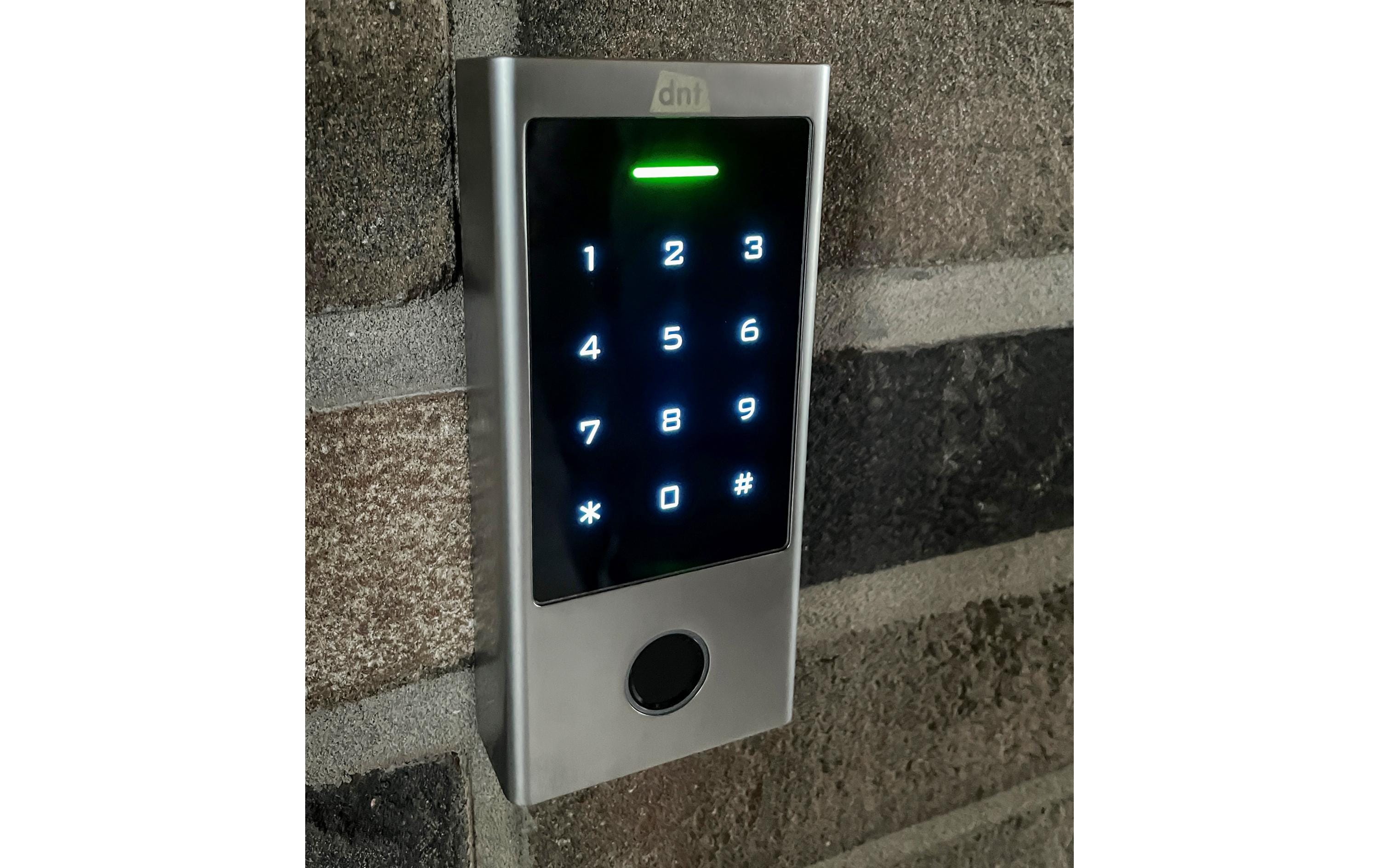 Multireader Fingerprint-Codeschloss BioAccess PRO<br>Fingerabdruckleser, RFID-Leser, Codeschloss, Fingerprintreader, RFID-Reader