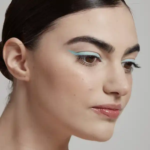 Epic Wear Semi-Perm Graphic Liner Stick 10 Blue Trip